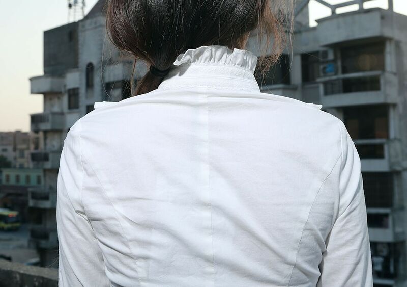 photo n&deg;7 : chemise blanche gothique aristocrate pour femme