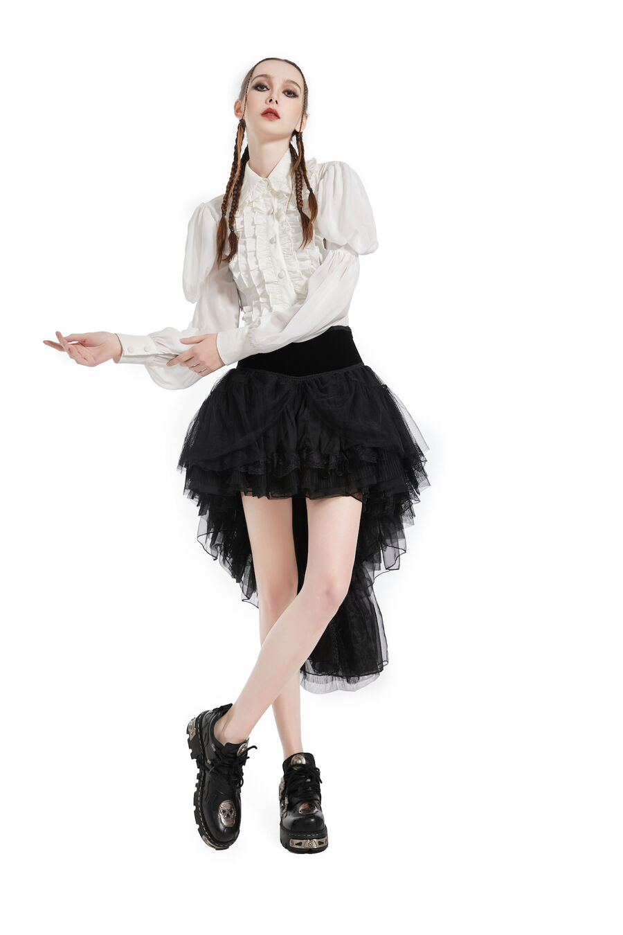 photo n&deg;5 : Chemise gothique bouffante &agrave; jabot pour femme