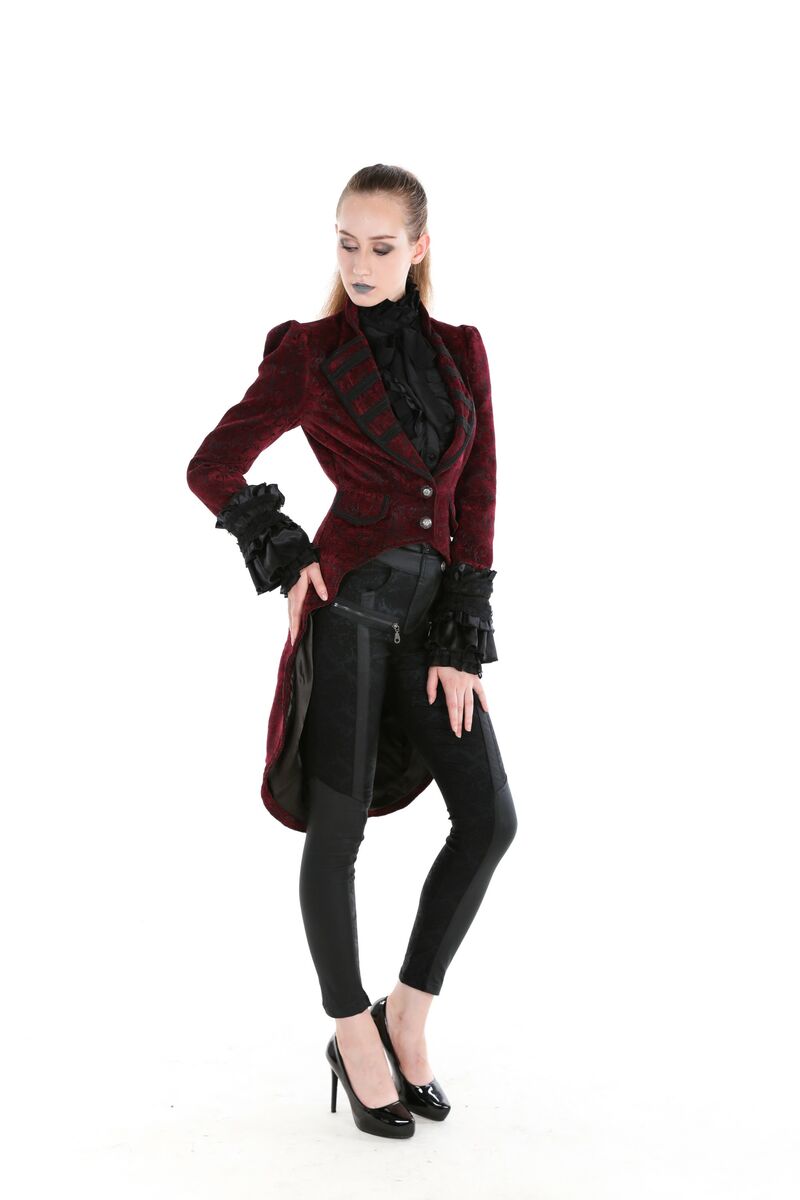 photo n&deg;2 : Manteau gothique romantique en velour rouge